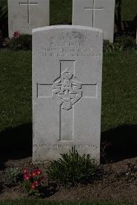 Ypres Reservoir Cemetery - Timms, A L