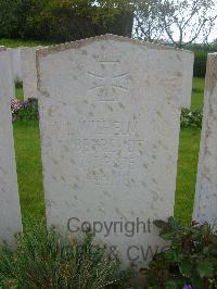 Terlincthun British Cemetery&#44; Wimille - Behrendt, Wilhelm