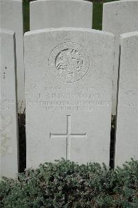 Bailleul Communal Cemetery Extension (Nord) - Armstrong, J