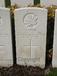 Bailleul Communal Cemetery Extension (Nord) - Ashburne, R J