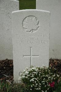 Bailleul Communal Cemetery Extension (Nord) - Auger, Lewis George