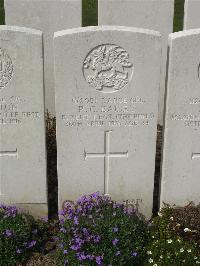 Bailleul Communal Cemetery Extension (Nord) - Bailey, Rowland George