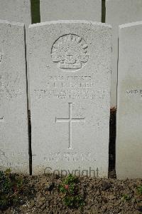 Bailleul Communal Cemetery Extension (Nord) - Baker, John Leslie Bryan