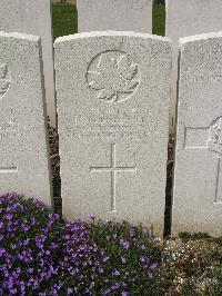 Bailleul Communal Cemetery Extension (Nord) - Bardwell, Marcus George