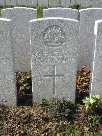 Bailleul Communal Cemetery Extension (Nord) - Barrie, J