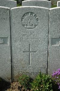 Bailleul Communal Cemetery Extension (Nord) - Bates, Charles