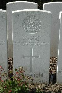 Bailleul Communal Cemetery Extension (Nord) - Bates, W