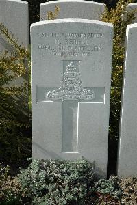 Bailleul Communal Cemetery Extension (Nord) - Bebell, H