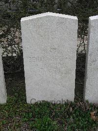 Bailleul Communal Cemetery Extension (Nord) - Becker, Johan