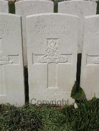 Bailleul Communal Cemetery Extension (Nord) - Bennewith, Francis Sydney