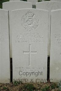 Bailleul Communal Cemetery Extension (Nord) - Birtwistle, Joseph Edward