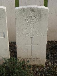 Bailleul Communal Cemetery Extension (Nord) - Brown, Ernest