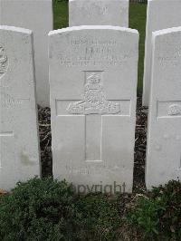 Bailleul Communal Cemetery Extension (Nord) - Bruce, Charles