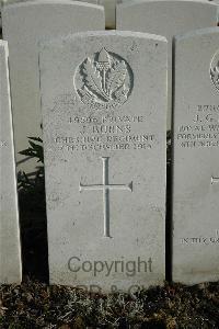 Bailleul Communal Cemetery Extension (Nord) - Burns, J