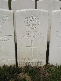 Bailleul Communal Cemetery Extension (Nord) - Butler, Harold