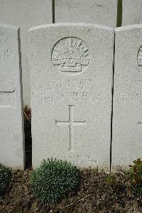 Bailleul Communal Cemetery Extension (Nord) - Capper, Alfred Metcalf