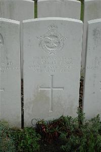 Bailleul Communal Cemetery Extension (Nord) - Carlisle, T