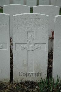 Bailleul Communal Cemetery Extension (Nord) - Carney, Thomas