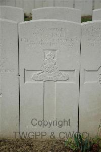 Bailleul Communal Cemetery Extension (Nord) - Carroll, W