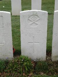 Bailleul Communal Cemetery Extension (Nord) - Carter, H W