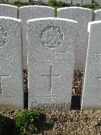 Bailleul Communal Cemetery Extension (Nord) - Clark, Charles Leslie