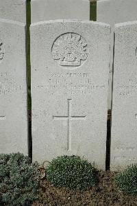 Bailleul Communal Cemetery Extension (Nord) - Clarke, Alfred Raymond