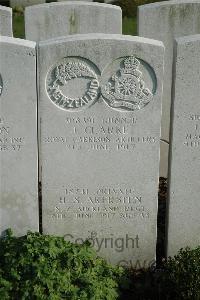 Bailleul Communal Cemetery Extension (Nord) - Clarke, J