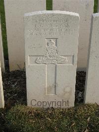 Bailleul Communal Cemetery Extension (Nord) - Coleman, J G