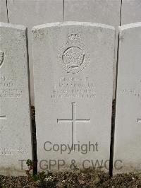 Bailleul Communal Cemetery Extension (Nord) - Connell, J M