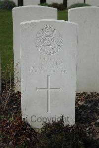 Bailleul Communal Cemetery Extension (Nord) - Currie, C A