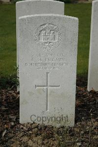 Bailleul Communal Cemetery Extension (Nord) - Curwen, Charles Herbert