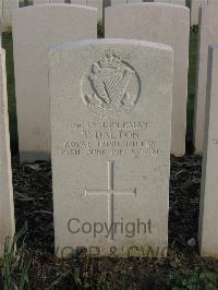 Bailleul Communal Cemetery Extension (Nord) - Dalton, T