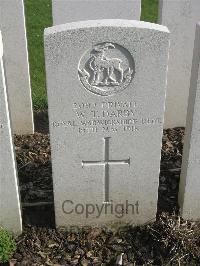 Bailleul Communal Cemetery Extension (Nord) - Darby, William Thomas