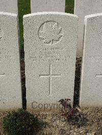 Bailleul Communal Cemetery Extension (Nord) - Davies, R