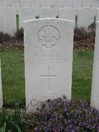 Bailleul Communal Cemetery Extension (Nord) - Delahunty, James Wilfred