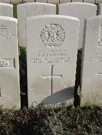 Bailleul Communal Cemetery Extension (Nord) - Downing, J J