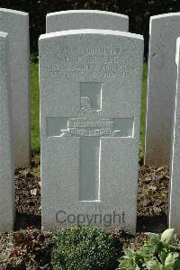 Bailleul Communal Cemetery Extension (Nord) - Drake, Herbert Francis