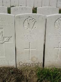 Bailleul Communal Cemetery Extension (Nord) - Duffy, P