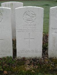 Bailleul Communal Cemetery Extension (Nord) - Evans, Arthur Leslie