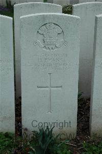 Bailleul Communal Cemetery Extension (Nord) - Evans, H