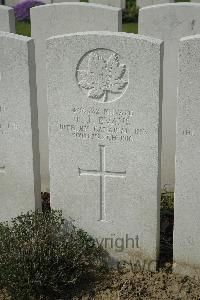 Bailleul Communal Cemetery Extension (Nord) - Evans, T J