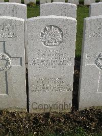 Bailleul Communal Cemetery Extension (Nord) - Farmer, Phillip Charles