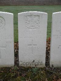 Bailleul Communal Cemetery Extension (Nord) - Farthing, Alwyn