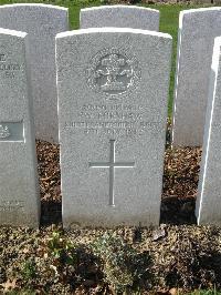 Bailleul Communal Cemetery Extension (Nord) - Forshaw, W