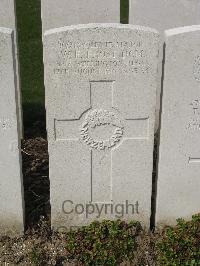 Bailleul Communal Cemetery Extension (Nord) - Frost, William Edward