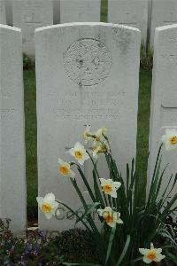 Bailleul Communal Cemetery Extension (Nord) - Fuller, H W