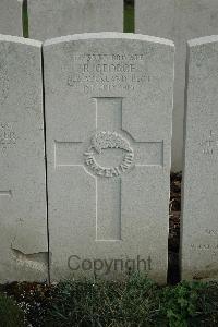 Bailleul Communal Cemetery Extension (Nord) - George, Richard