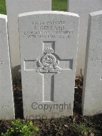 Bailleul Communal Cemetery Extension (Nord) - Gerrard, James