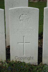 Bailleul Communal Cemetery Extension (Nord) - Gibson, William