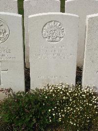 Bailleul Communal Cemetery Extension (Nord) - Gibson, William Charles